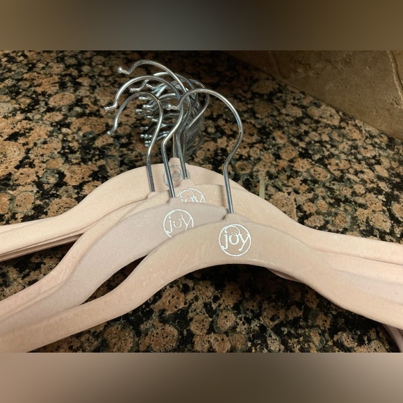 Joy Mangano Storage & Organization Joy Mangano Pink Velvet Huggable